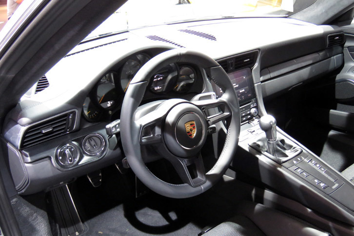 ポルシェ911 GT3（ツーリングパッケージ装着車）