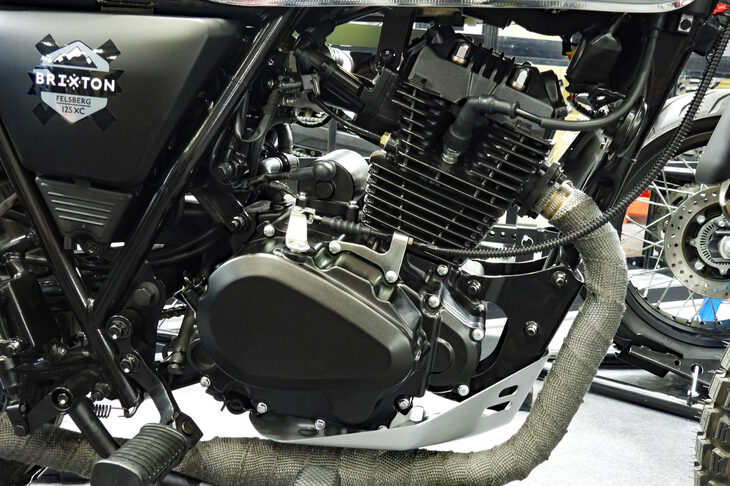 ブリクストン・フェルスベルク125XC