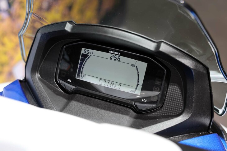 スズキe-BURGMAN（イーバーグマン）