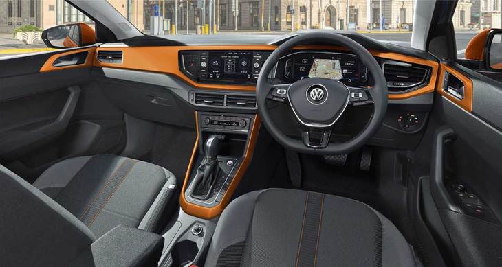 「ハイライン」では、「リーフブルーメタリック」と「エナジェティックオレンジメタリック」のオプションボディーカラーを選択すると、インテリアもそれぞれのカラーでコーディネートされる。