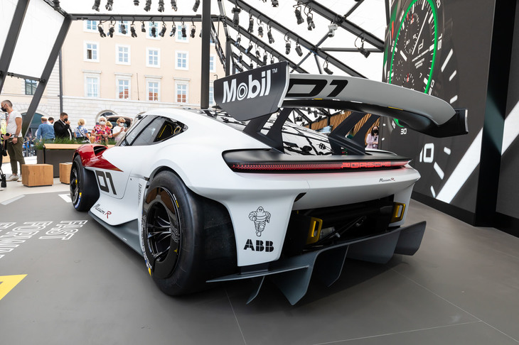 ポルシェ・ミッションR（エクステリア）