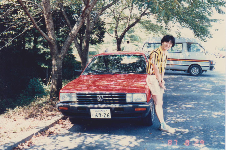 今から37年前、初めて自分のカネで買った「日産サンタナXi5 DOHCアウトバーン」（5段MT）は、最高出力140PSの2リッター直列5気筒DOHCエンジンを搭載。サンタナにほれてサンタナからサンタナに乗り換えた。