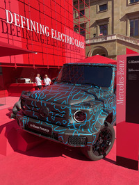 「Gクラス」のBEV版からはこれまでの「EQG」の文字がなくなっていた。“メルセデスEQ”のサブブランド廃止の影響と思われる。