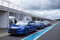 新型「スバル・レヴォーグ」は、2020年10月15日に正式発表される。今回は袖ヶ浦フォレストレースウェイでプロトタイプのステアリングを握り、動的性能をチェックした。