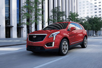 新たに設定された新色「インフラレッドティントコート」をまとった「XT5」。