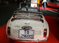 1971年「フィアット500ガミーネ」。今日イタリアにおいて、最も記憶されているヴィニャーレ作品である。