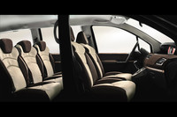 フェドラのインテリア。（写真＝FIAT）