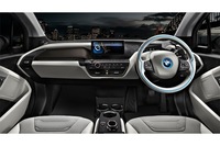 「i3セレブレーション エディション カーボナイト」のインテリア。