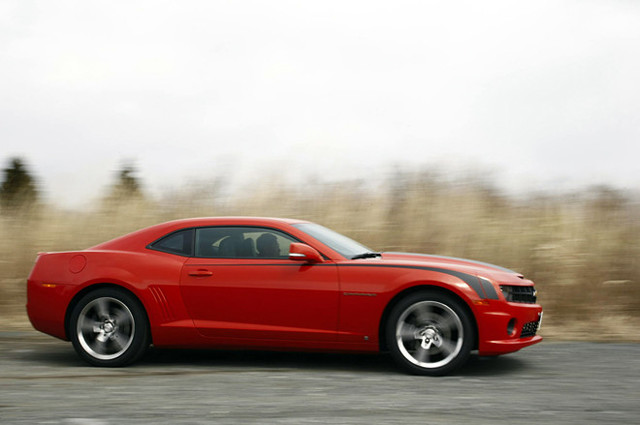 AMT 125 シボレー カマロ SSRS クーペ 2010 ホットウィール プラモデル AMT1255 シボレーカマロ（シボレー）ＳＳ ＲＳスタイリングスペシャル（2010年9