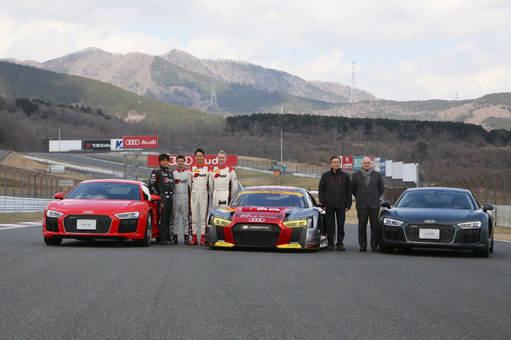 
	新型「R8」の発表会では、「R8 LMS」で2016年のSUPER GT GT300クラスに参戦するチームの体制発表も行われた。今シーズンは従来からの「Audi Team Hitotsuyama」に加え、「Audi Team Braille」がR8 LMSで同レースに参戦する。
	