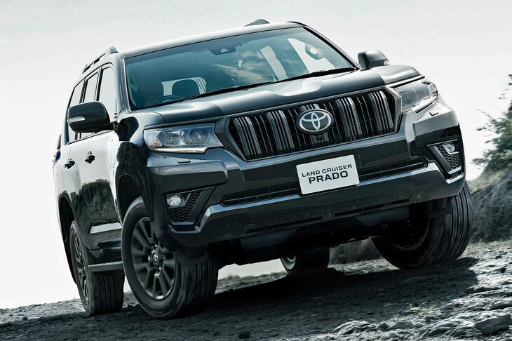 ランクルファミリーのライトデューティー系に属する「ランドクルーザープラド」。最終型の150系は、モデルライフが実に14年におよぶロングセラーモデルとなった。