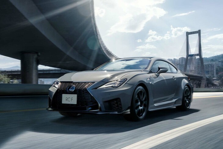 レクサスRC F“エモーショナルツーリング”