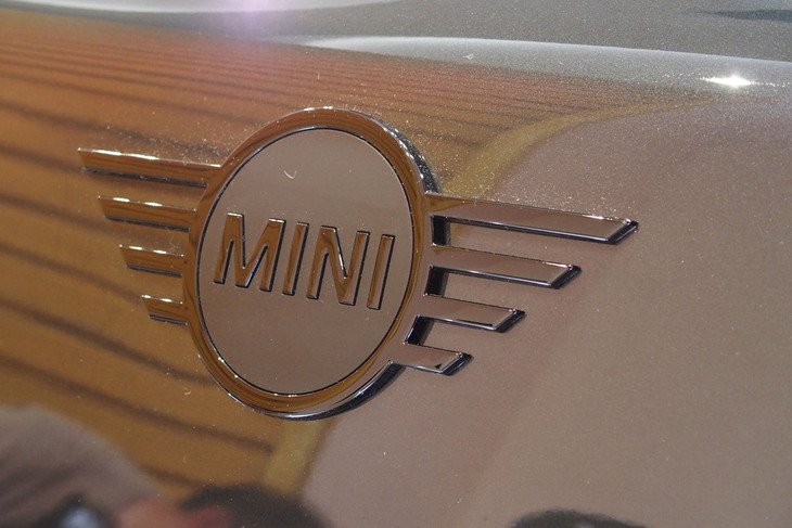 MINIジョンクーパーワークス エースマンE（リアエンブレム）