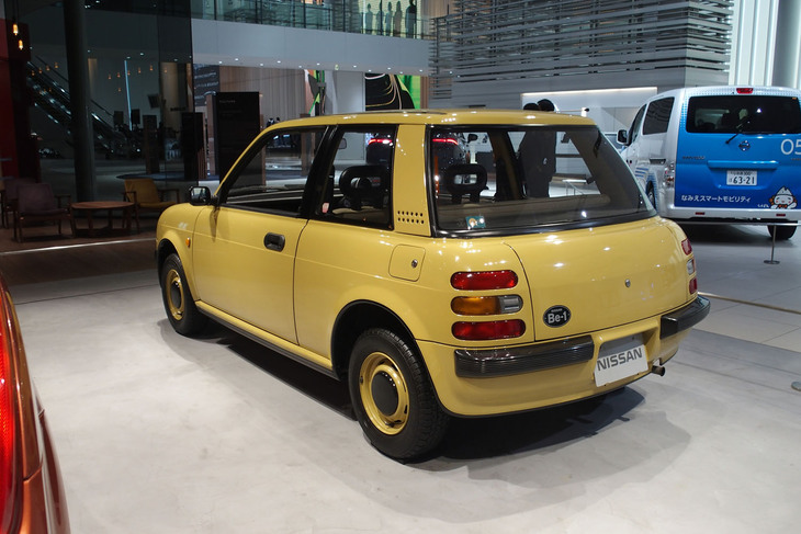 日産Be-1（リアビュー）