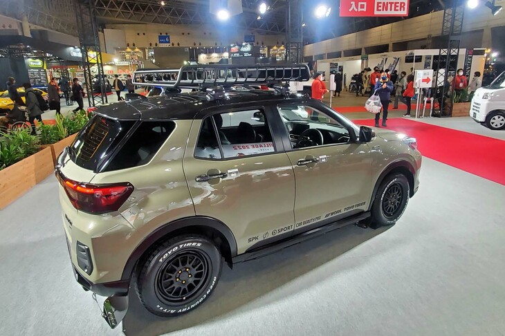 ダイハツ・ロッキー クロスフィールドver.