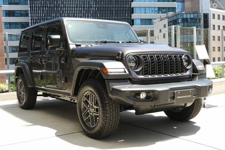 ジープ・ラングラー アンリミテッド スポーツ（エクステリア）