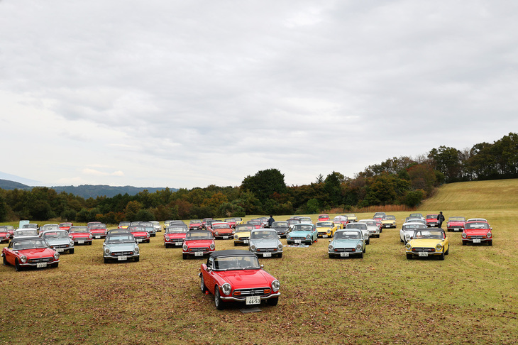 「ホンダS還暦ミーティング」には、計91台の「Sシリーズ」が集まった。