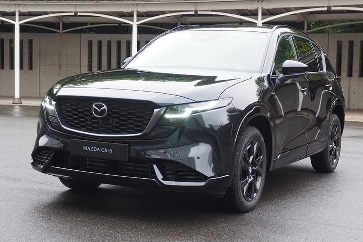 新型「CX-5」は3代目。現行型は2017年の発売なので実に9年ぶりのフルモデルチェンジだ。