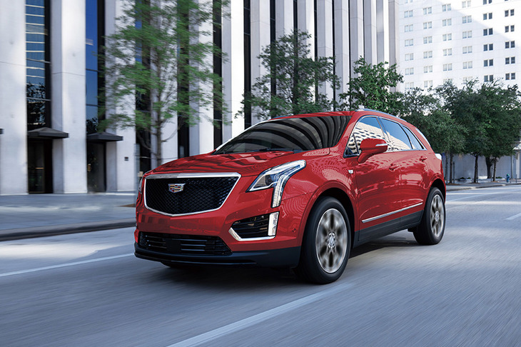 新たに設定された新色「インフラレッドティントコート」をまとった「XT5」。