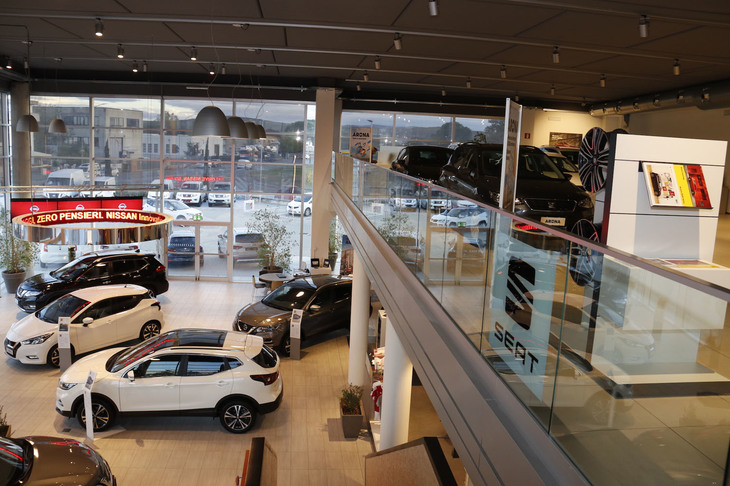 だが、階段を上がると、セアトのコーナーに改装されていた。