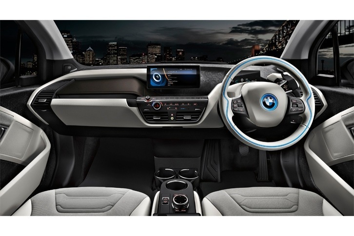 「i3セレブレーション エディション カーボナイト」のインテリア。