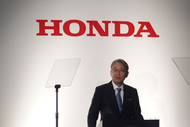 電動化を含む企業変革に向けた取り組みについての説明会「2023ビジネスアップデート」に登壇した本田技研工業 取締役代表執行役社長の三部敏宏氏。