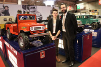 2018年2月の「レトロモビル」にて。「TETW（ティトゥー）」は40系をモチーフにしたペダルカー。