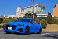 アウディRS 4アバント