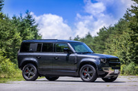 ランドローバー・ディフェンダー110 X D300