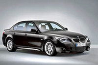 「BMW 5シリーズ」に、お馴染みのパッケージの画像