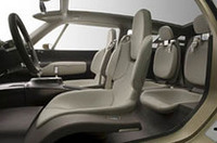 【ジュネーブショー2006】ルノー、スポーティエステートのコンセプトカー「アルティカ」披露の画像