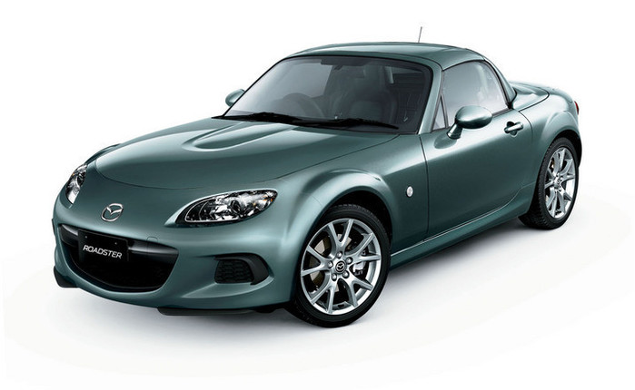 「マツダ・ロードスターRS RHT」