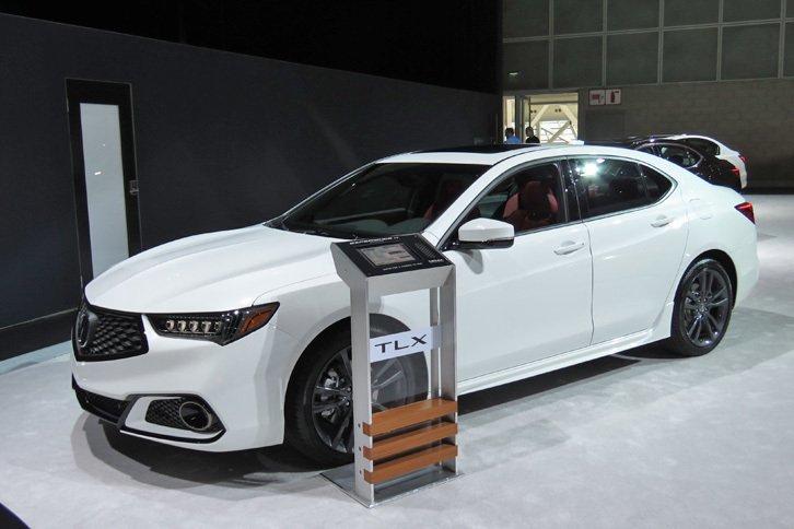 アキュラTLX