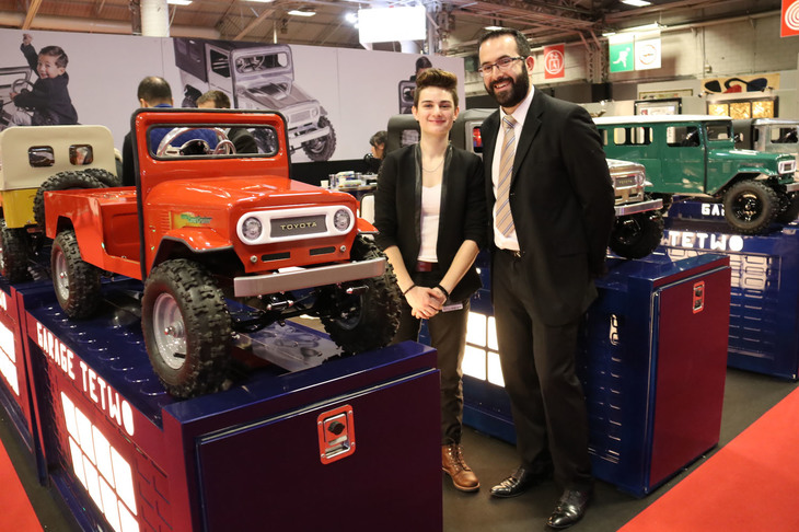 2018年2月の「レトロモビル」にて。「TETW（ティトゥー）」は40系をモチーフにしたペダルカー。