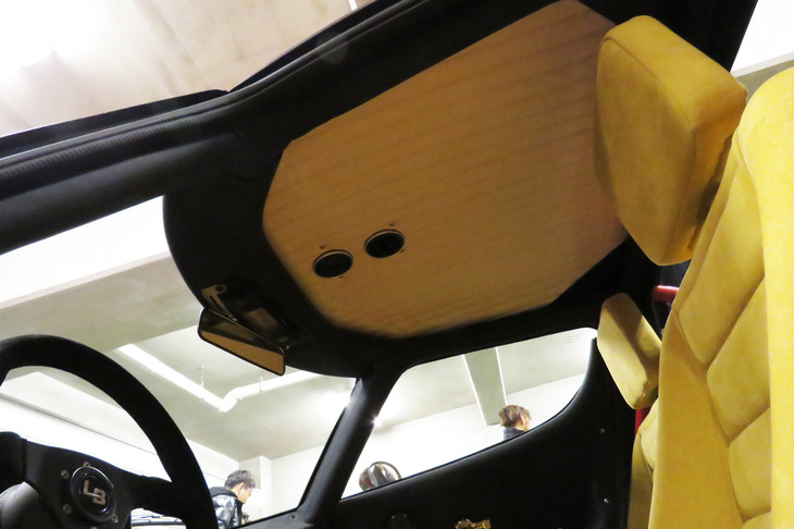 the STR（インテリア）