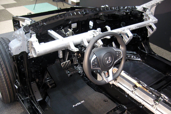 ホンダNSX（ランニングシャシー）