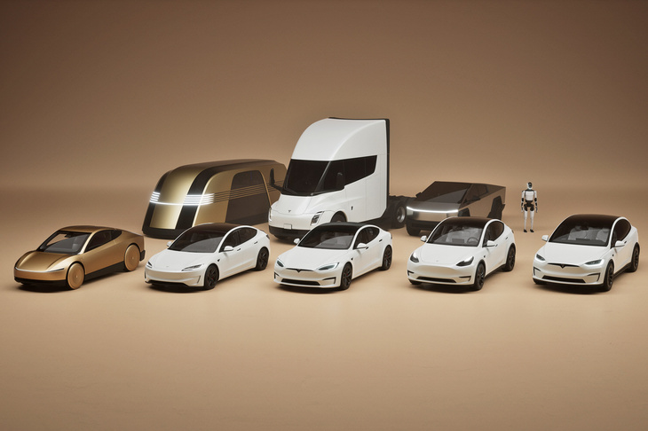 渕野「最近のテスラの製品は、ものによってデザインの方向性があまりに違って、なんとも話がしづらいんですよねぇ……」