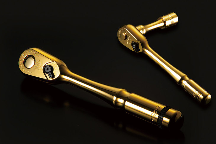 nepros 9.5sq.ラチェットハンドル iPゴールド NBR390GL：1万4300円