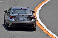 レクサスRC F“パフォーマンスパッケージ”（前編）の画像