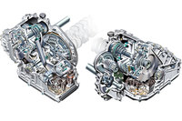 エンジンの回転と車速が連動しない独特の走行フィールもあり、CVTは日本以外の市場では受け入れられなかった。欧州ではダイムラーが「オートトロニック」と呼ばれるCVTを開発したが、2代目「Aクラス」と初代「Bクラス」に採用したのみで、その後のモデルに展開することはなかった。