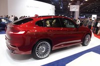 日本初公開となった「XD4」。3リッター直列6気筒クアッドターボエンジンを搭載し、最高出力388PSと最大トルク770N・mという実力。