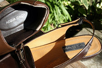 【写真1】義姉の履く靴にはイタリア語名が。