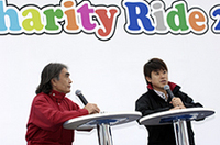 二玄社も書籍の販売ブースを設け、トークショーでは『CG』誌の加藤編集長、『MOTO NAVI』の河西編集長がゲストとして招かれた。