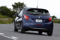 プジョー208GTi（FF/6MT）／208XY（FF/6MT）【試乗記】の画像