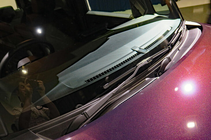 ホンダN-BOXカスタム（フロントワイパー）