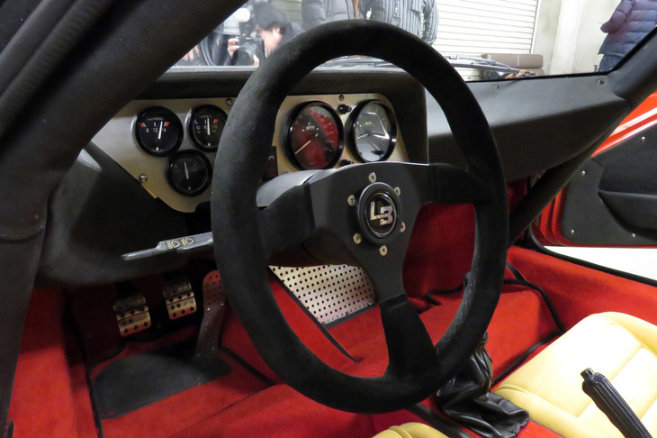 the STR（ステアリングホイール）