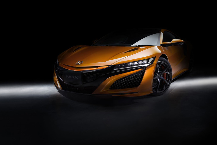 2018年秋に発表が予定されている「ホンダNSX」の改良モデル。