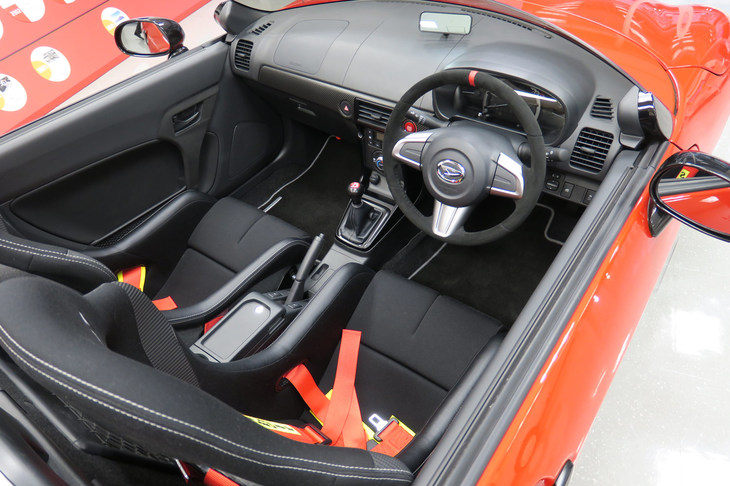 ダイハツ・コペン スパイダーVer.（インテリア）