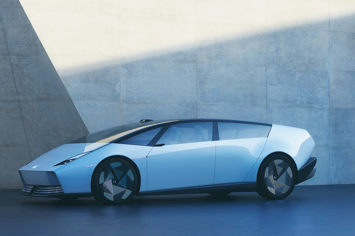 Honda 0 SALOON（サルーン）