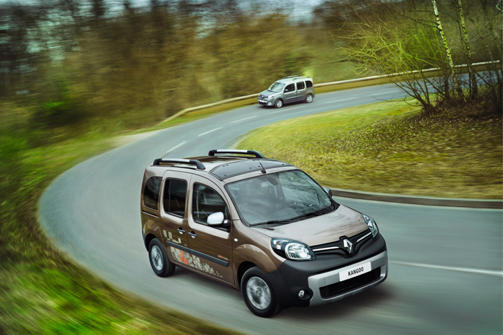 現行型「ルノー・カングー」（写真はフランス仕様車）。